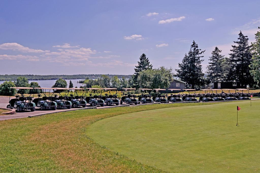 Eganridge Resort, Golf Club & Spa Bobcaygeon Exterior foto